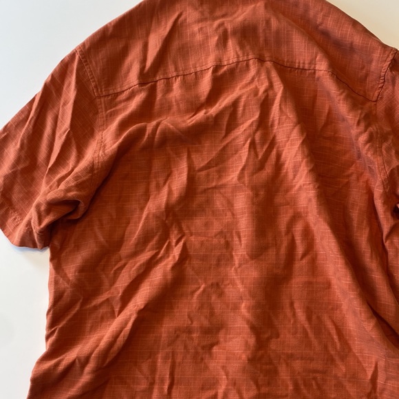 Age of Wisdom Button Down Tee - Picture 8 of 8